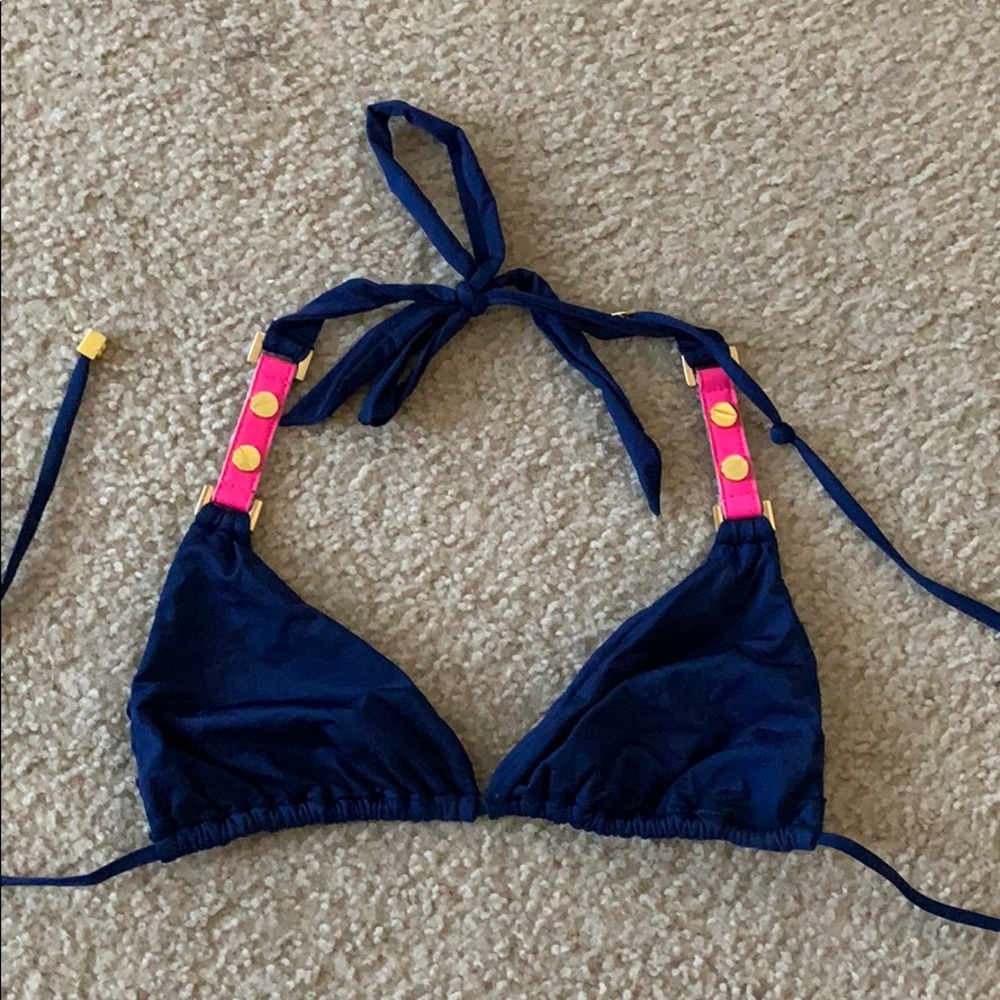 Beach bunny top